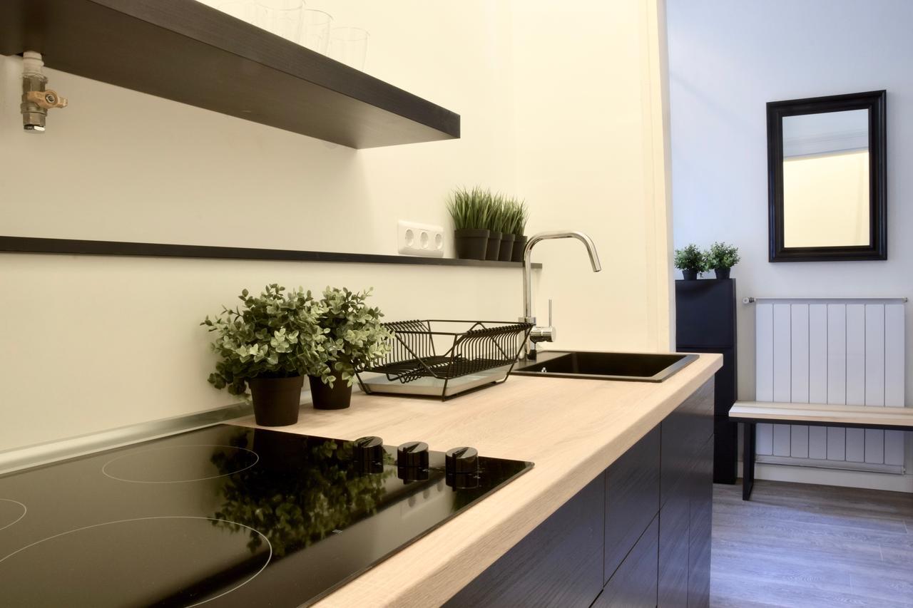 Standard Apartment By Hi5 - Dessewffy 39 Budapesta Exterior foto