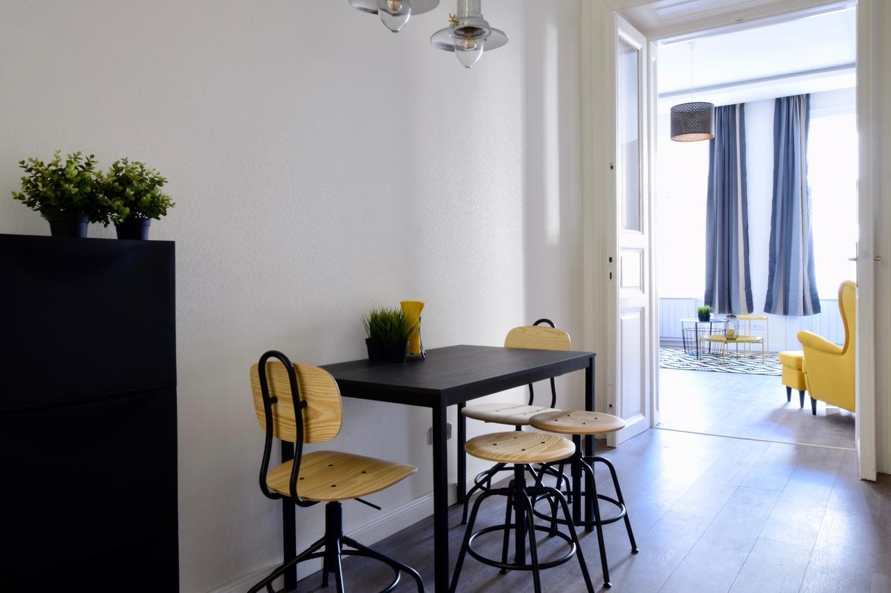 Standard Apartment By Hi5 - Dessewffy 39 Budapesta Exterior foto