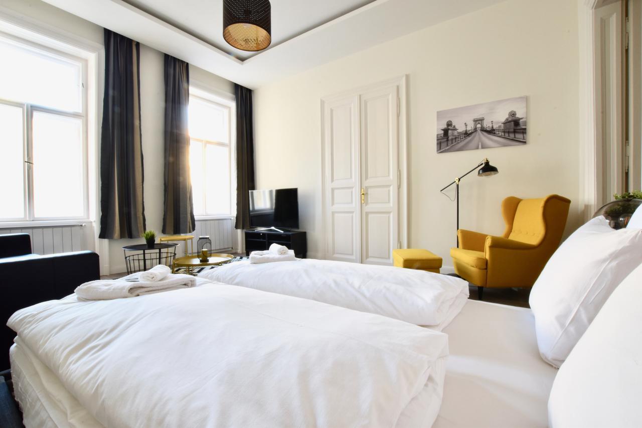 Standard Apartment By Hi5 - Dessewffy 39 Budapesta Exterior foto