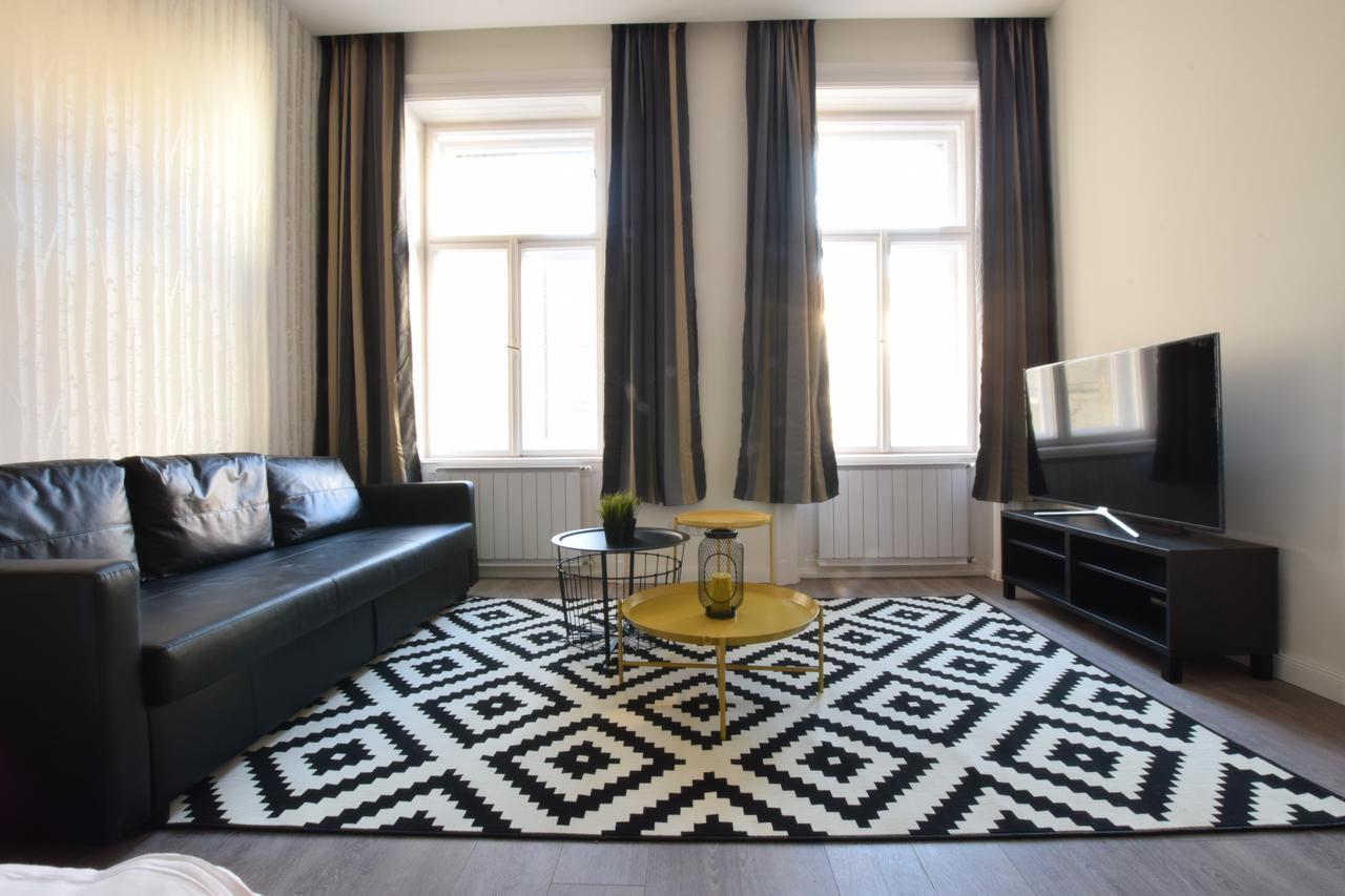 Standard Apartment By Hi5 - Dessewffy 39 Budapesta Exterior foto