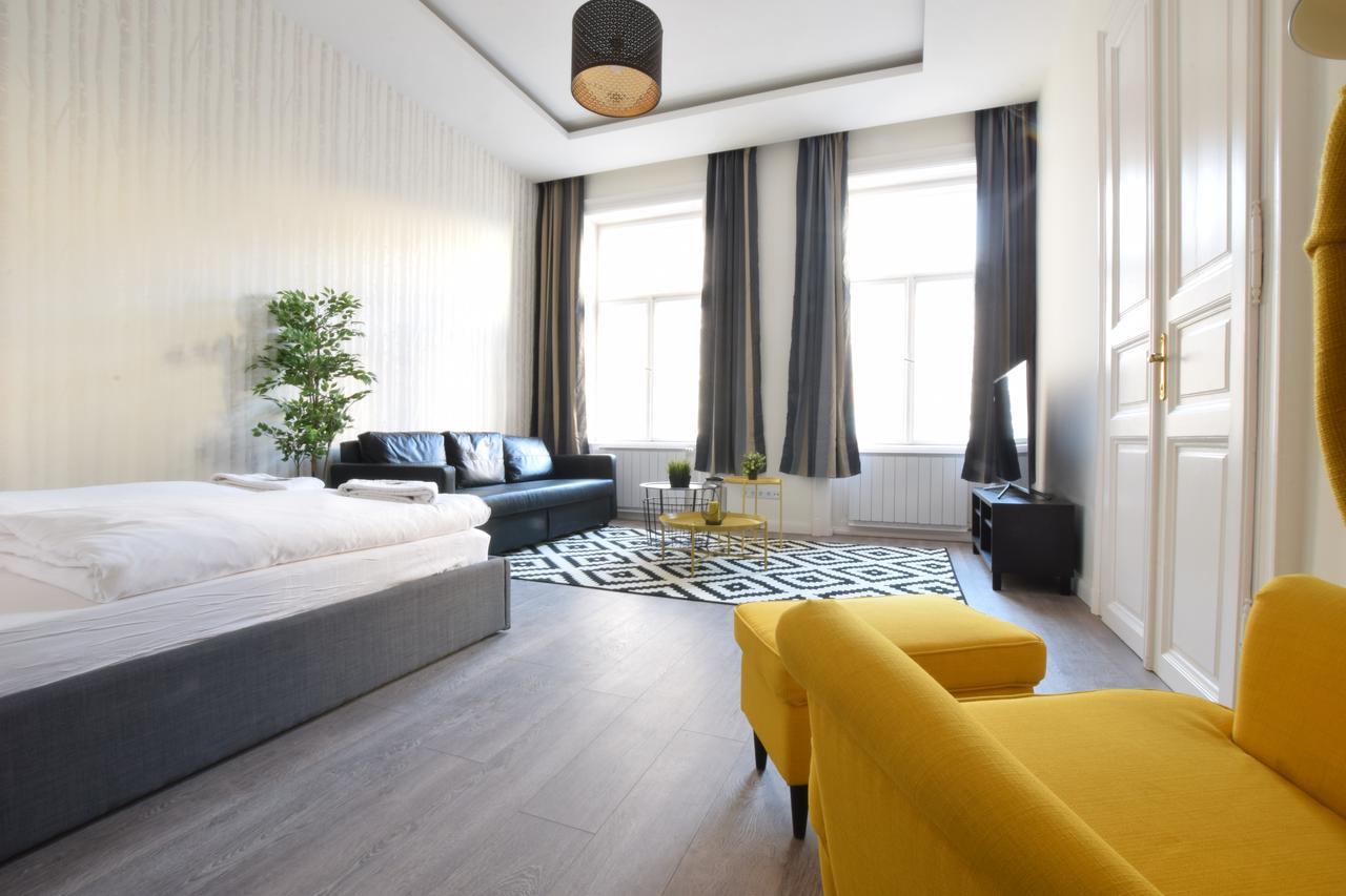 Standard Apartment By Hi5 - Dessewffy 39 Budapesta Exterior foto
